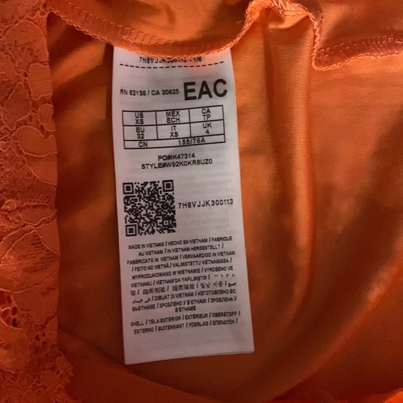 Guess lace dress - Picture 8 of 11